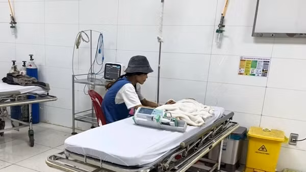 Cháu bé 3 tuổi ở Bình Phước nhập viện nghi do bị bạo hành