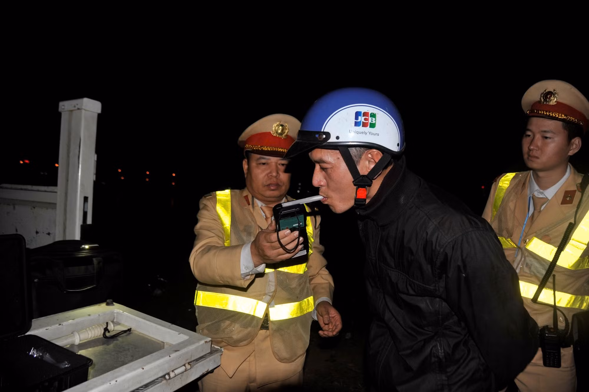 Ngày đầu năm mới tai nạn giao thông trên cả nước giảm -0