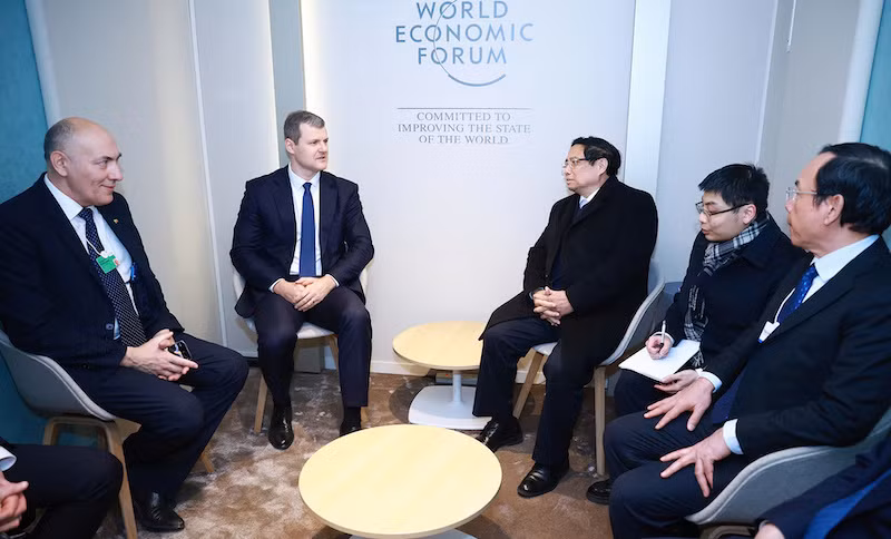Thủ tướng Phạm Minh Chính gặp Tổng thống Ukraine -0