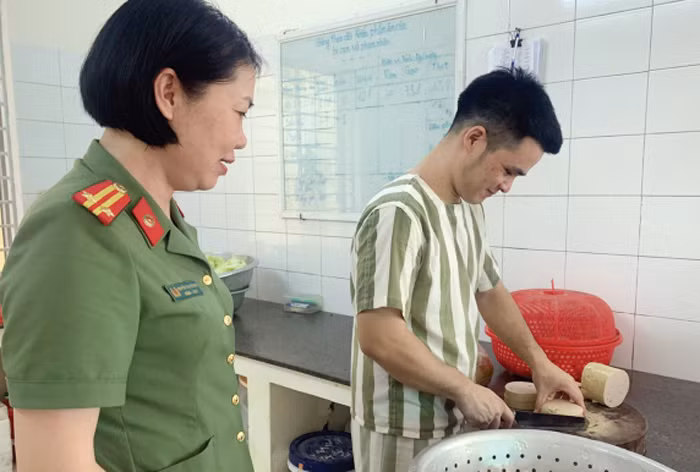 Trang 49 tết - Mưu trí, sáng tạo trong điều tra các vụ án khó -0