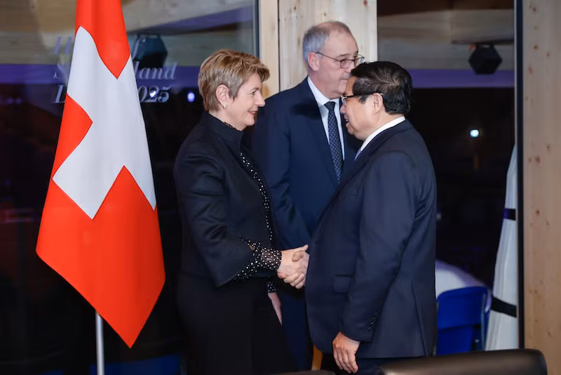 Thủ tướng Phạm Minh Chính gặp Tổng thống Ukraine, Thủ tướng Lithuania -0