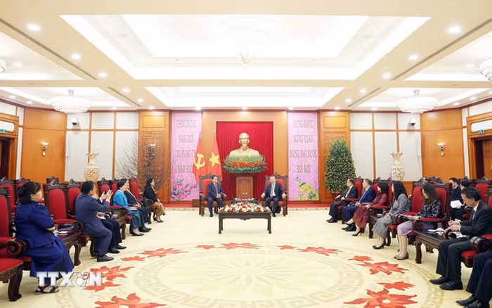 Tổng Bí thư Tô Lâm tiếp Đoàn đại biểu cấp cao Đảng Nhân dân Campuchia -0