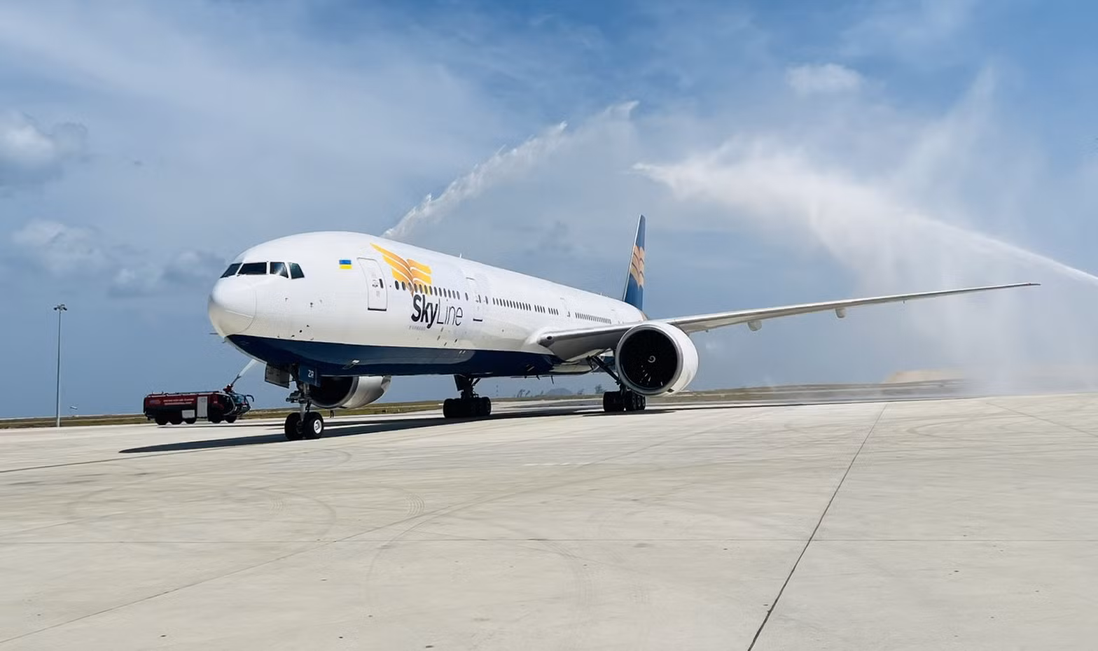 Đón chuyến bay đầu tiên từ Ba Lan xông đất Khánh Hòa đầu năm Ất Tỵ -0