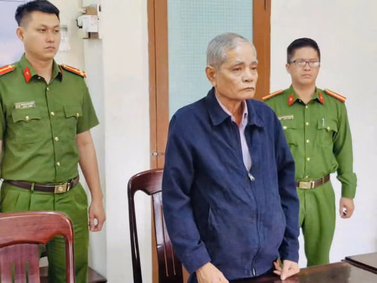 Cấu kết khai thác đá trái phép, cựu Giám đốc Công ty Cổ phần và Chủ doanh nghiệp cùng bị khởi tố -0