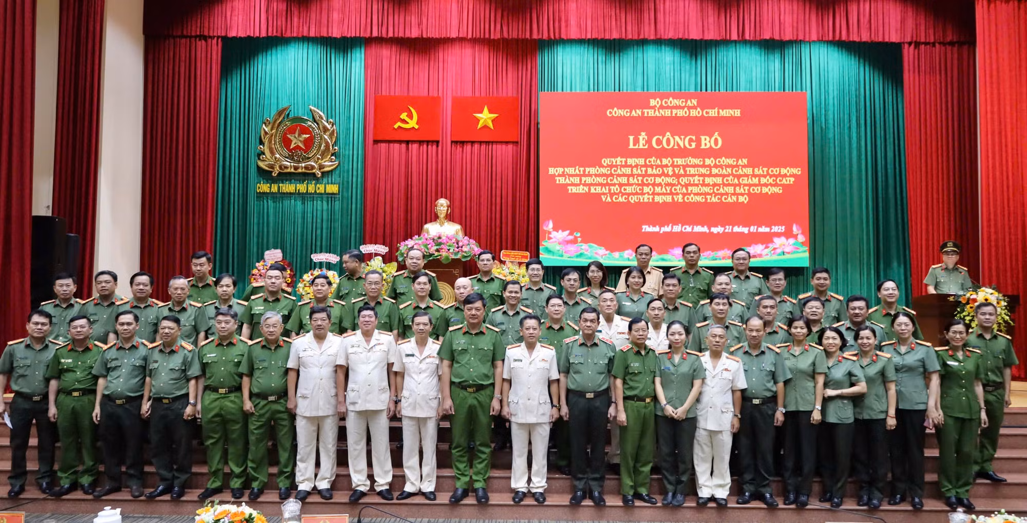 Công an TP Hồ Chí Minh hợp nhất Phòng Cảnh sát bảo vệ và Trung đoàn Cảnh sát cơ động -3