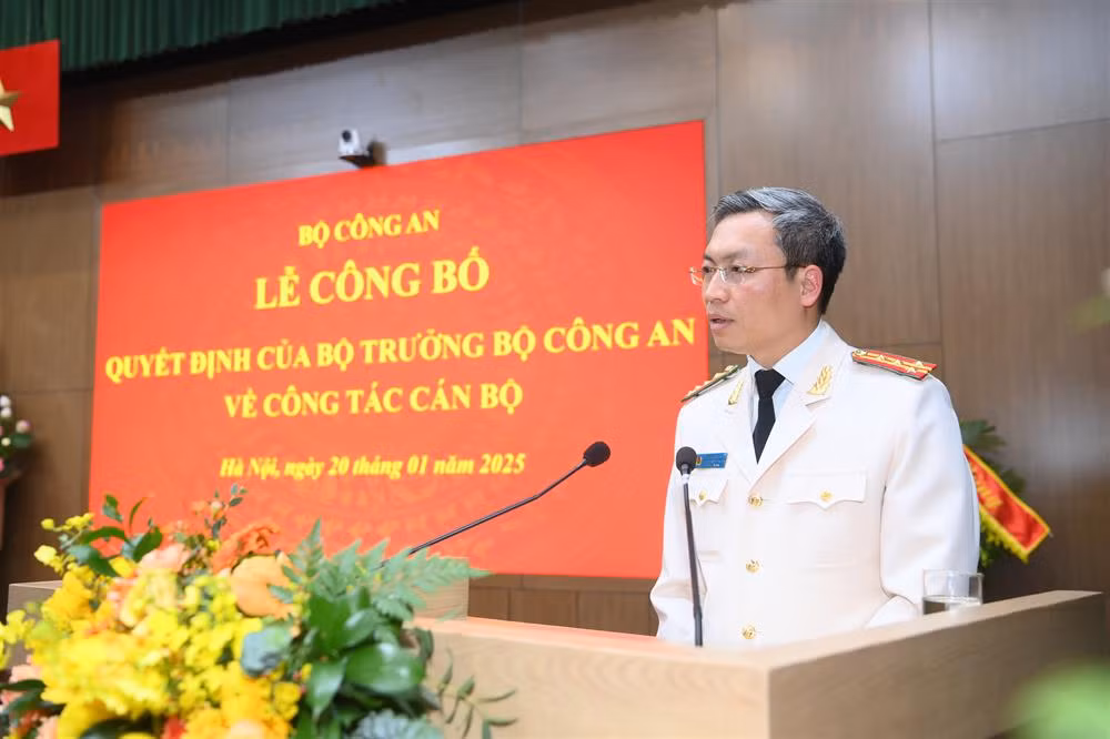 Đại tá Nguyễn Quốc Toản giữ chức vụ Chánh Văn phòng Bộ Công an -0