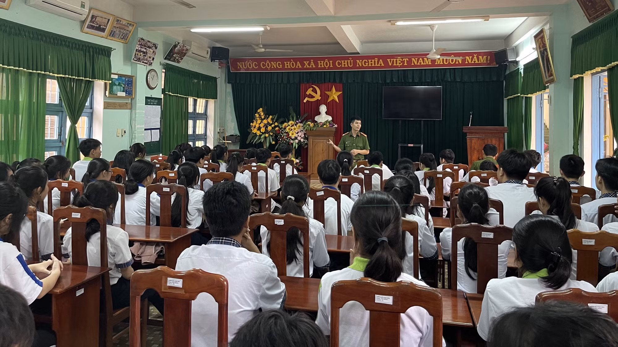 Giữ bình yên ở vùng quê anh hùng Nguyễn Huệ -0