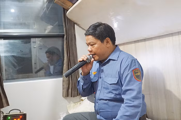 Chuyến tàu cuối năm -0
