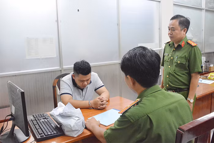 Một năm phá nhiều vụ án lớn -0