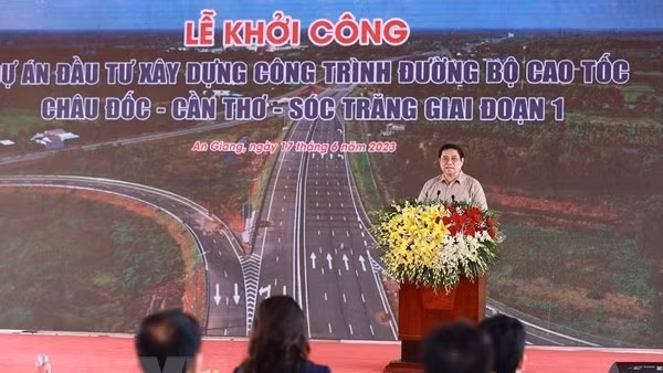Thủ tướng phát lệnh khởi công dự án cao tốc Châu Đốc-Cần Thơ-Sóc Trăng