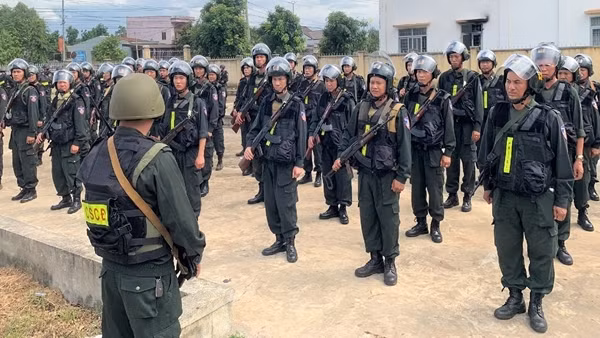 Động viên lực lượng CSCĐ truy bắt nhóm đối tượng tham gia vụ tấn công ở Đắk Lắk