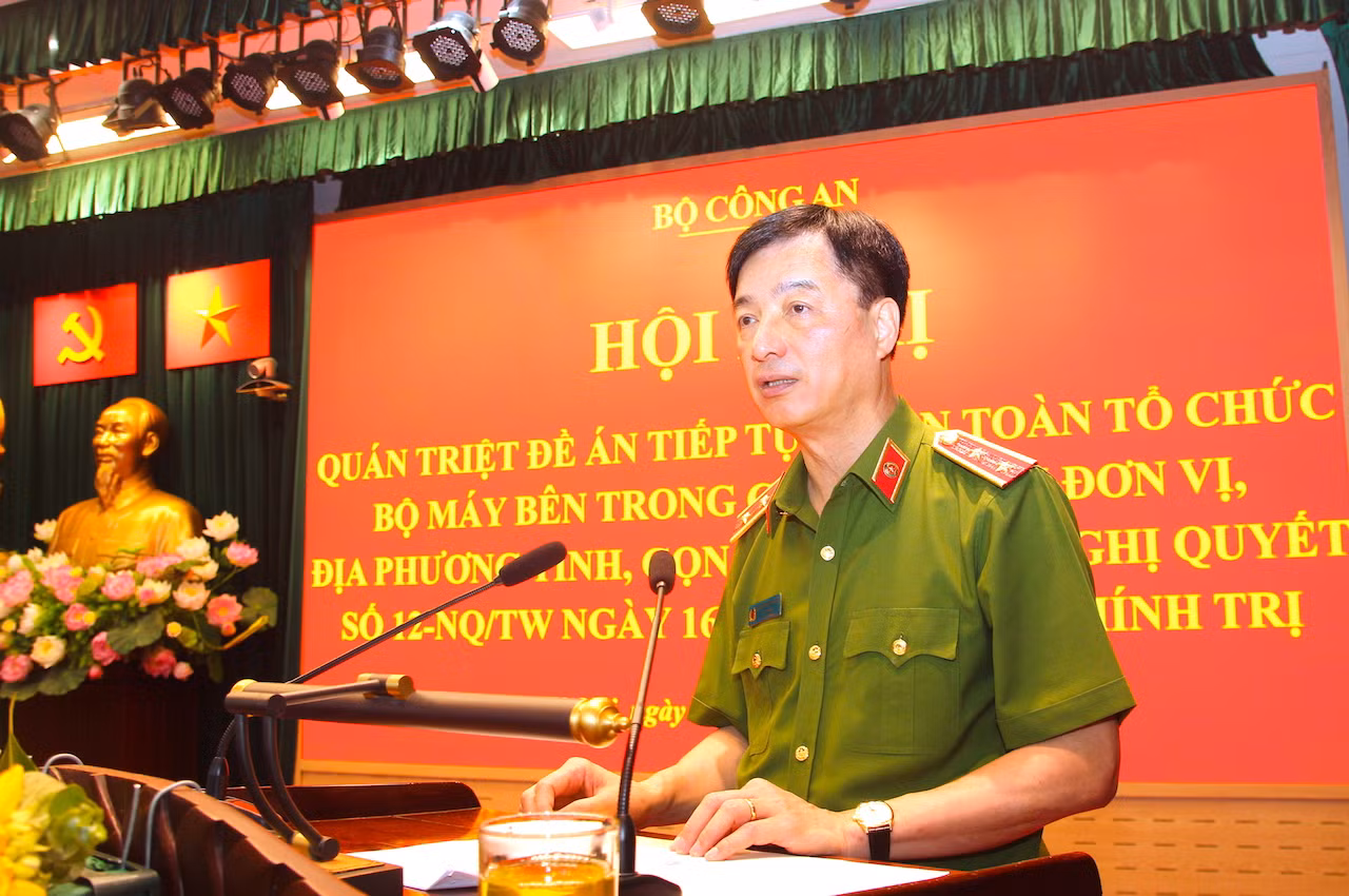 Sắp xếp tổ chức bộ máy bên trong của Công an đơn vị, địa phương tinh, gọn, mạnh -1