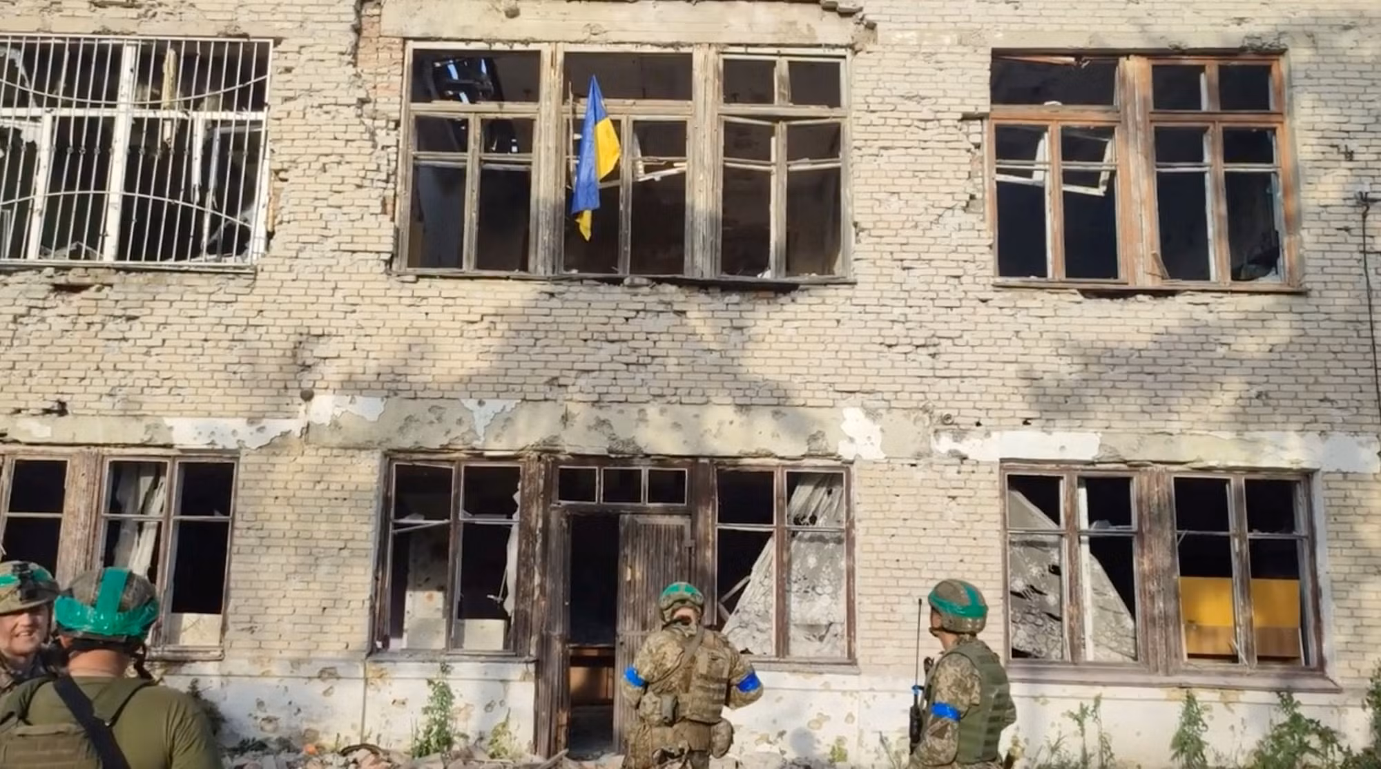 Ukraine tuyên bố giành lại phần lãnh thổ đáng kể đầu tiên -0