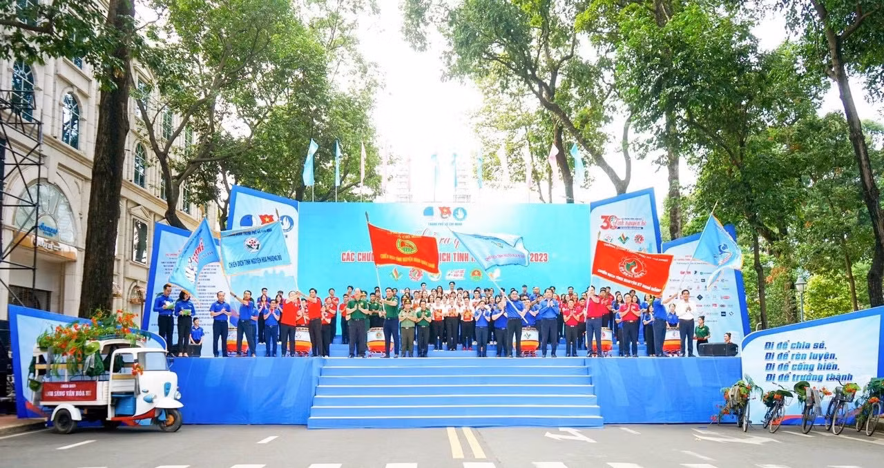 Hàng ngàn lượt thanh niên tham gia chiến dịch tình nguyện hè năm 2023 -0