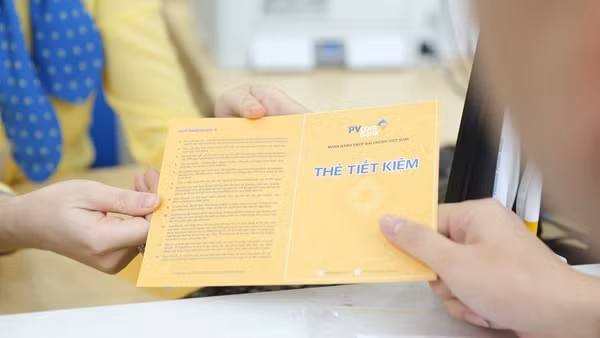 PVcomBank dành 10.000 phần quà tặng khách hàng gửi tiết kiệm