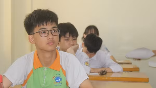 Gợi ý đáp án môn Tiếng Anh trong kỳ thi tuyển sinh vào lớp 10