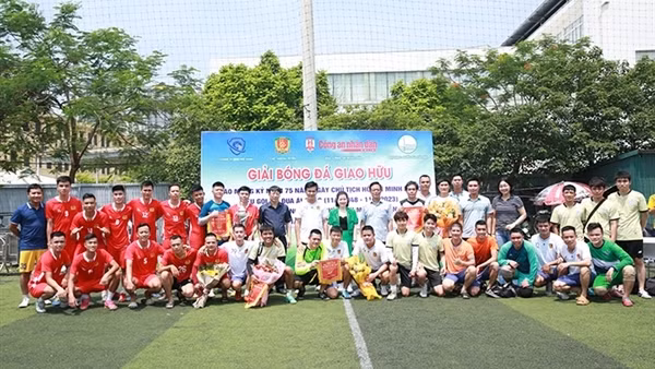 Giao lưu thể thao, tăng cường quan hệ phối hợp