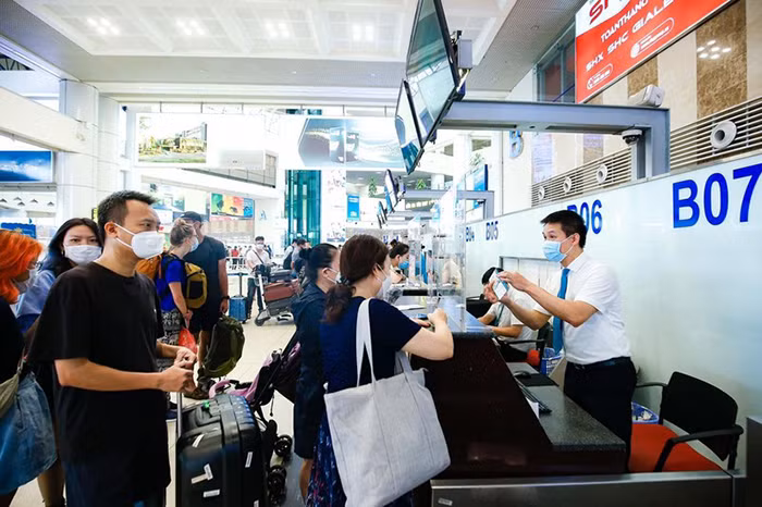Giá vé máy bay nội địa sắp tăng -0