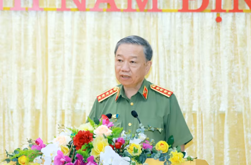Xây dựng và phát triển văn hóa CAND liêm chính, mẫu mực, vì nhân dân phục vụ -0