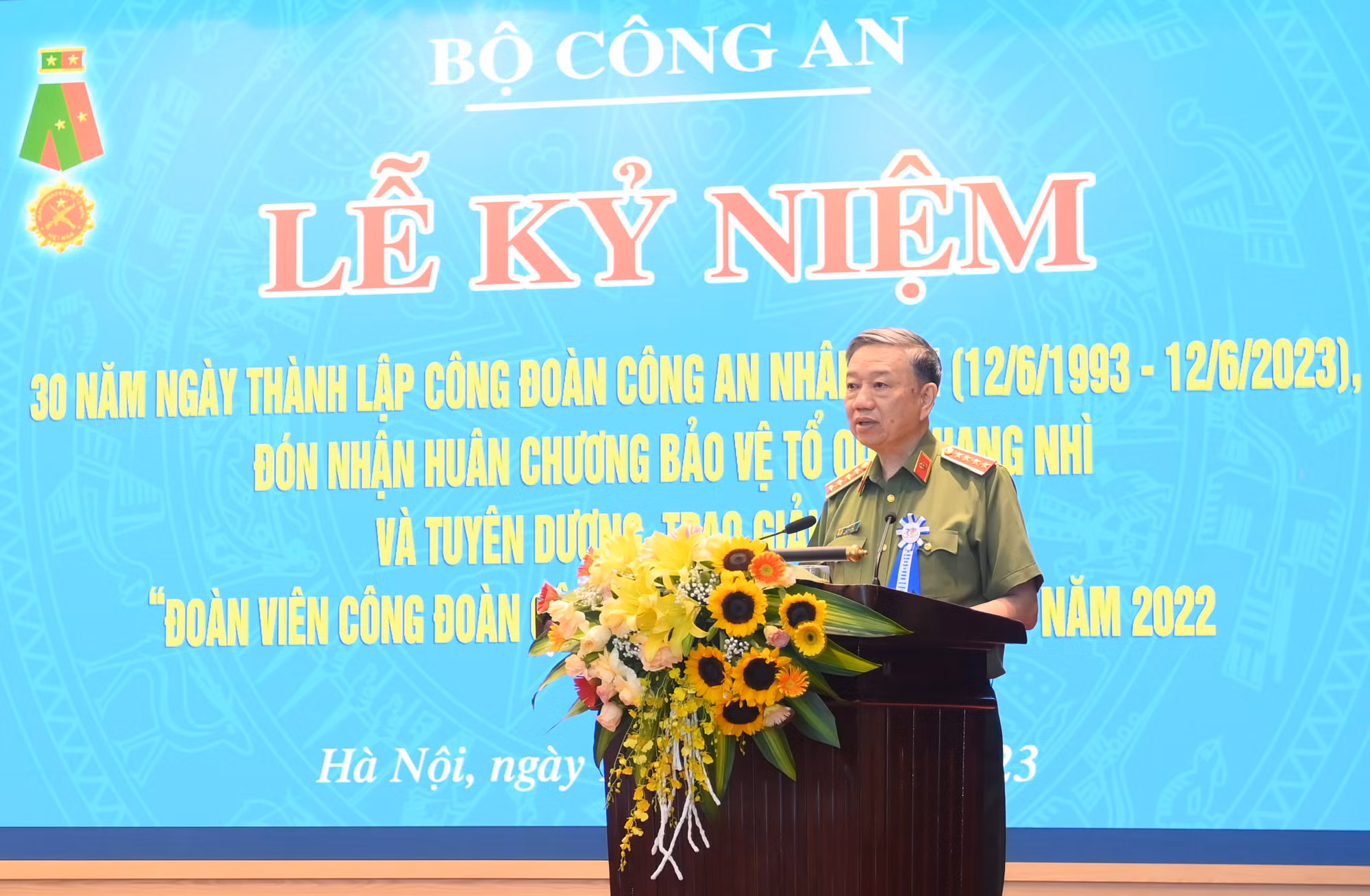 Công đoàn CAND kỷ niệm 30 năm Ngày thành lập và đón nhận Huân chương Bảo vệ Tổ quốc hạng Nhì -1