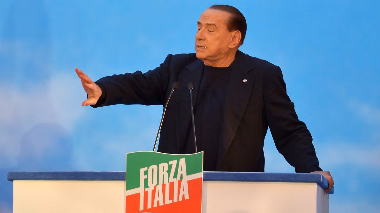 Silvio Berlusconi - vị Thủ tướng với nhiều cái nhất của Italy -0