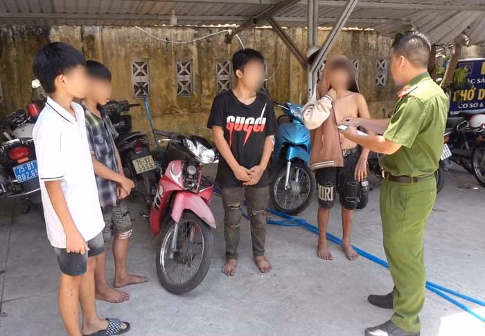 Xử lý nghiêm đối tượng chống người thi hành công vụ -0