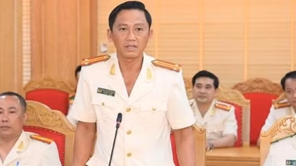 Trung tá Nguyễn Chí Thành được phong tặng danh hiệu Anh hùng LLVTND