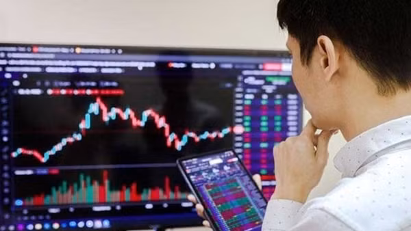 Nở rộ bẫy lừa đầu tư chứng khoán