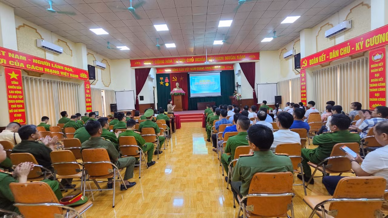 Công an Thủ đô thực hiện 6 điều Bác Hồ dạy: Huyện Thanh Trì hướng tới mục tiêu “Vì một cộng đồng sạch ma túy” -0