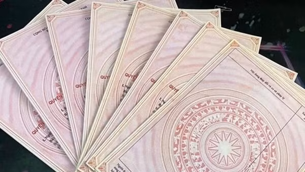 Thủ đoạn lừa đảo của băng nhóm chuyên tráo “sổ đỏ”