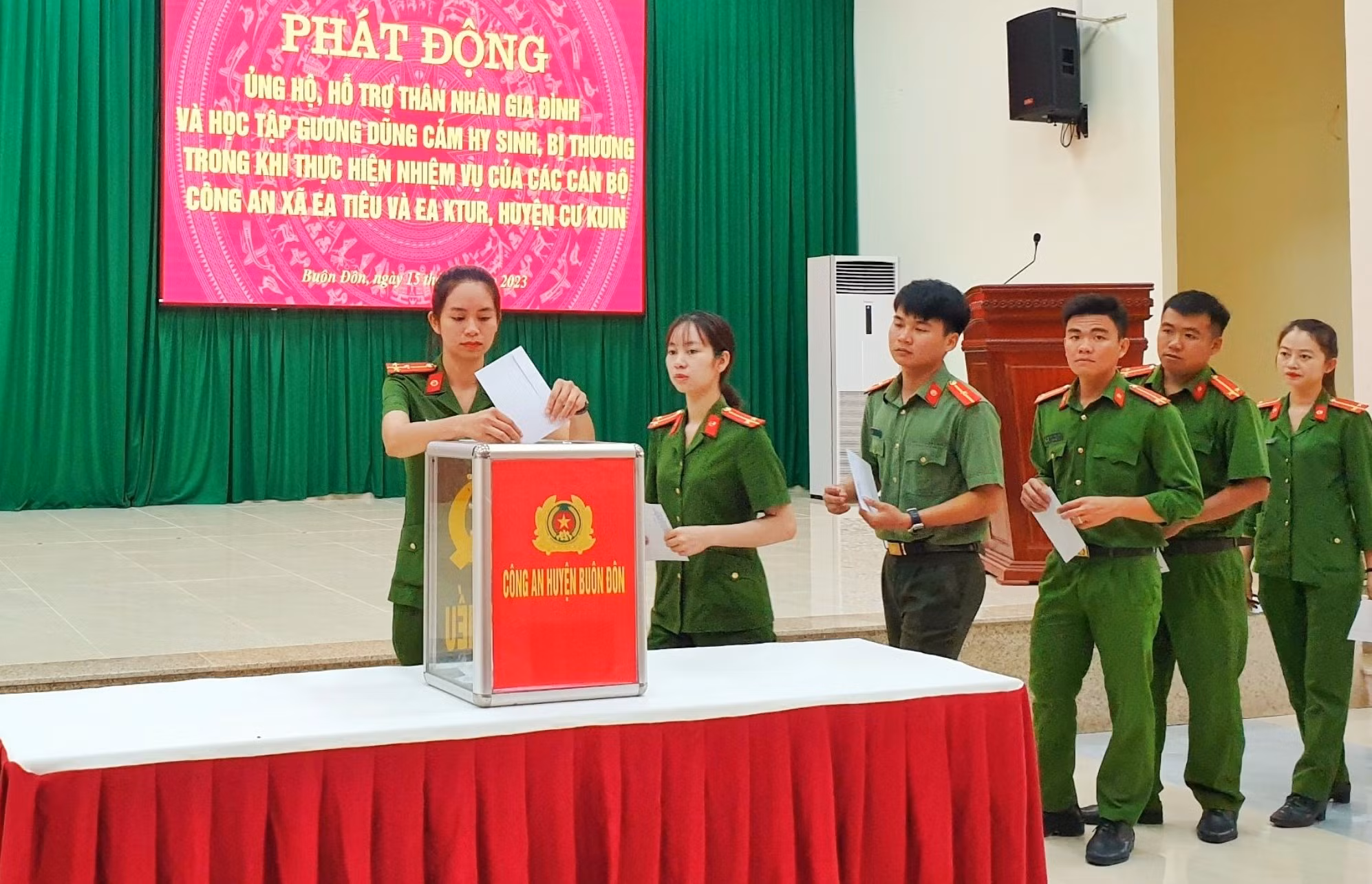 Công an huyện Buôn Đôn phát động học tập tấm gương hy sinh của 4 chiến sĩ Công an xã -0
