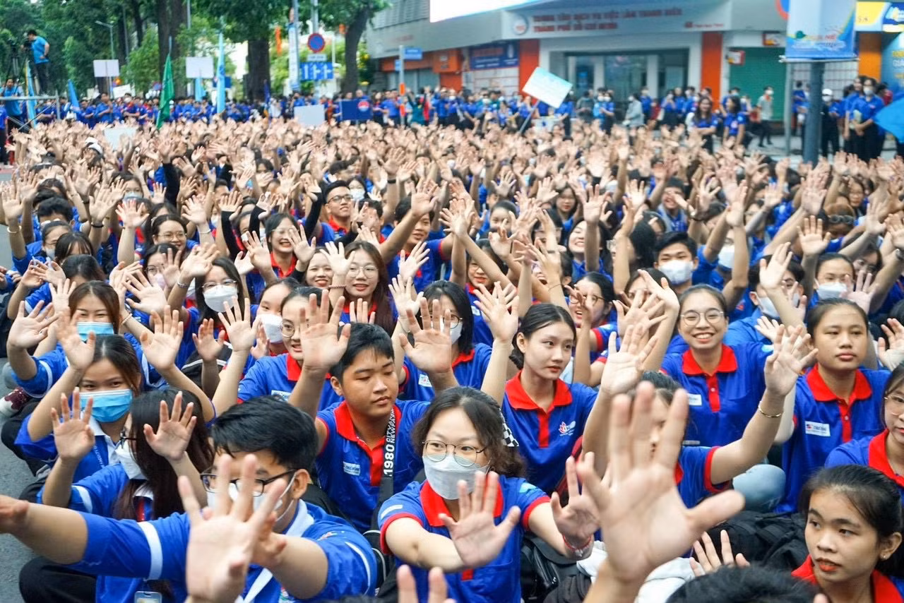 Hàng ngàn lượt thanh niên tham gia chiến dịch tình nguyện hè năm 2023 -0