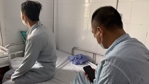 Đang xác định nguyên nhân vụ nghi ngộ độc sau bữa cỗ ở Thái Bình