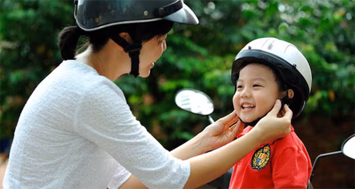 Đội mũ bảo hiểm đạt chuẩn giảm tới 42% nguy cơ tử vong tai nạn giao thông -0