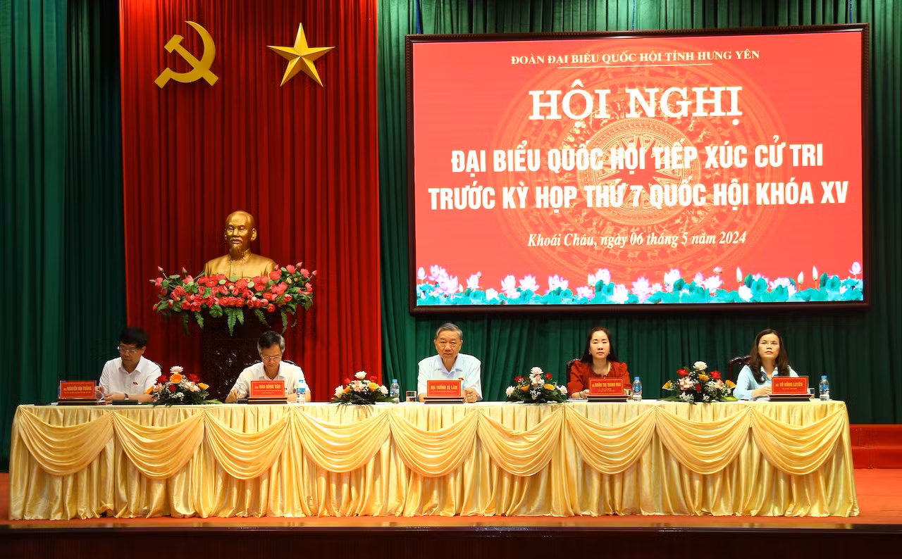 Bộ trưởng Tô Lâm tiếp xúc cử tri trước Kỳ họp thứ 7 Quốc hội khóa XV tại huyện Khoái Châu, tỉnh Hưng Yên -0