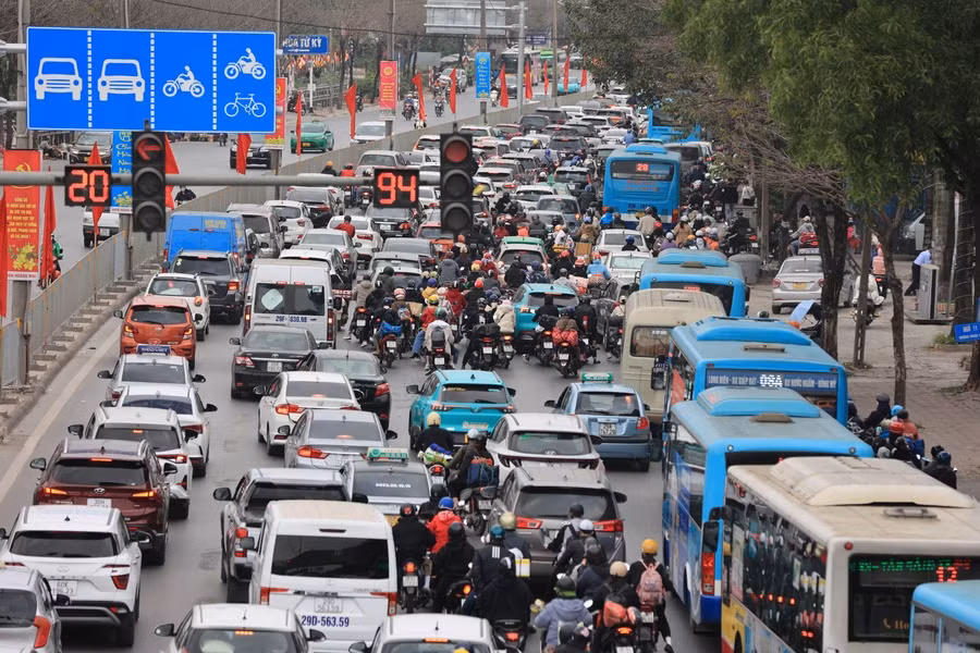 Hà Nội: Có 38 tuyến xe buýt đã thí điểm hệ thống vé điện tử -0