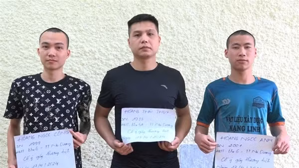 Nhậu xong mang tuýp sắt đi giải quyết mâu thuẫn, 3 đối tượng bị tạm giam
