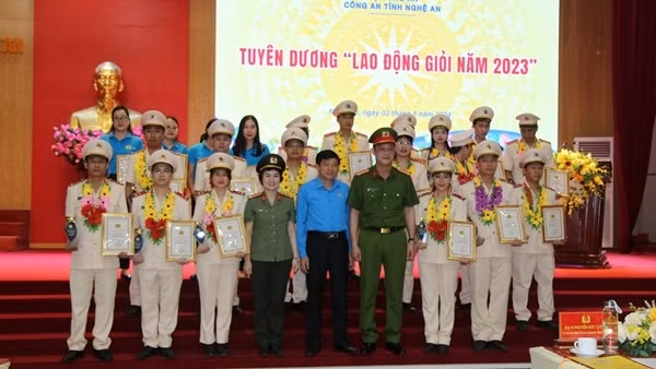 Công an Nghệ An phát động tháng hành động về an toàn vệ sinh lao động, tháng công nhân