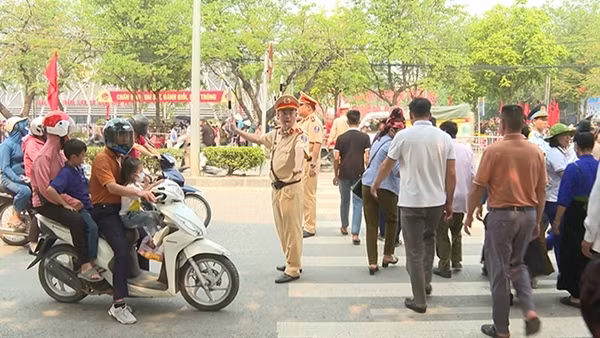 Lực lượng Công an Điện Biên "vượt nắng, thắng mưa"&nbsp;vì một Điện Biên Phủ 70 năm toàn thắng