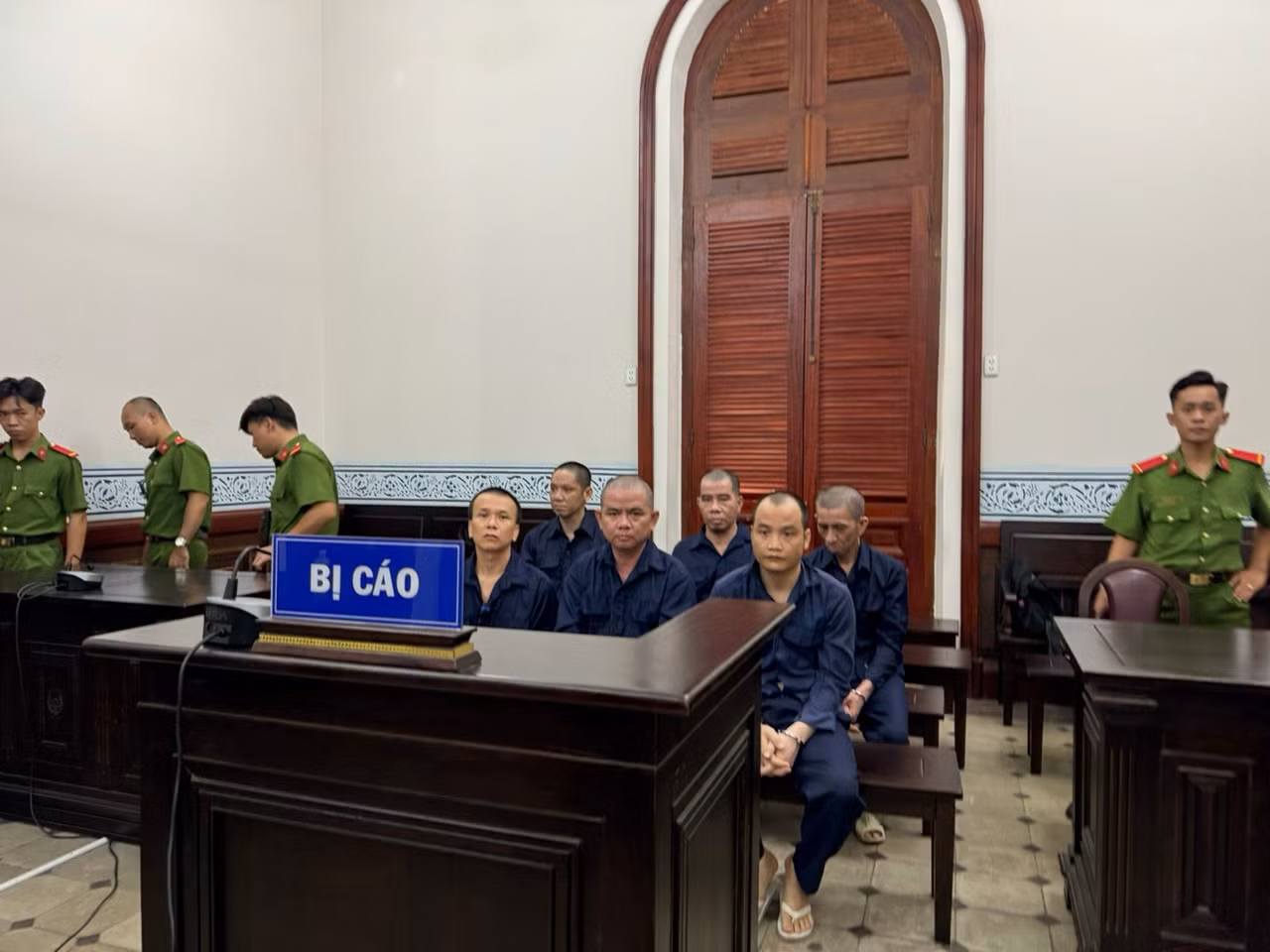 Ba đối tượng trong một đường dây mua bán ma túy lãnh án tử hình -0