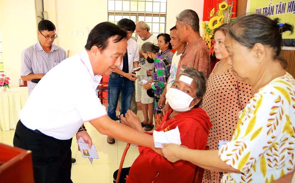 ansinh 1.jpg -0