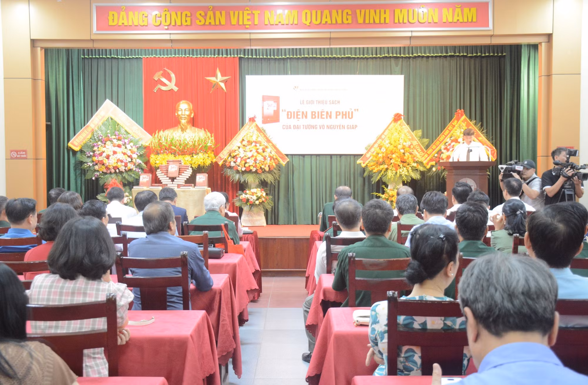 Tái bản lần thứ 9 sách “Điện Biên Phủ” của Đại tướng Võ Nguyên Giáp -0