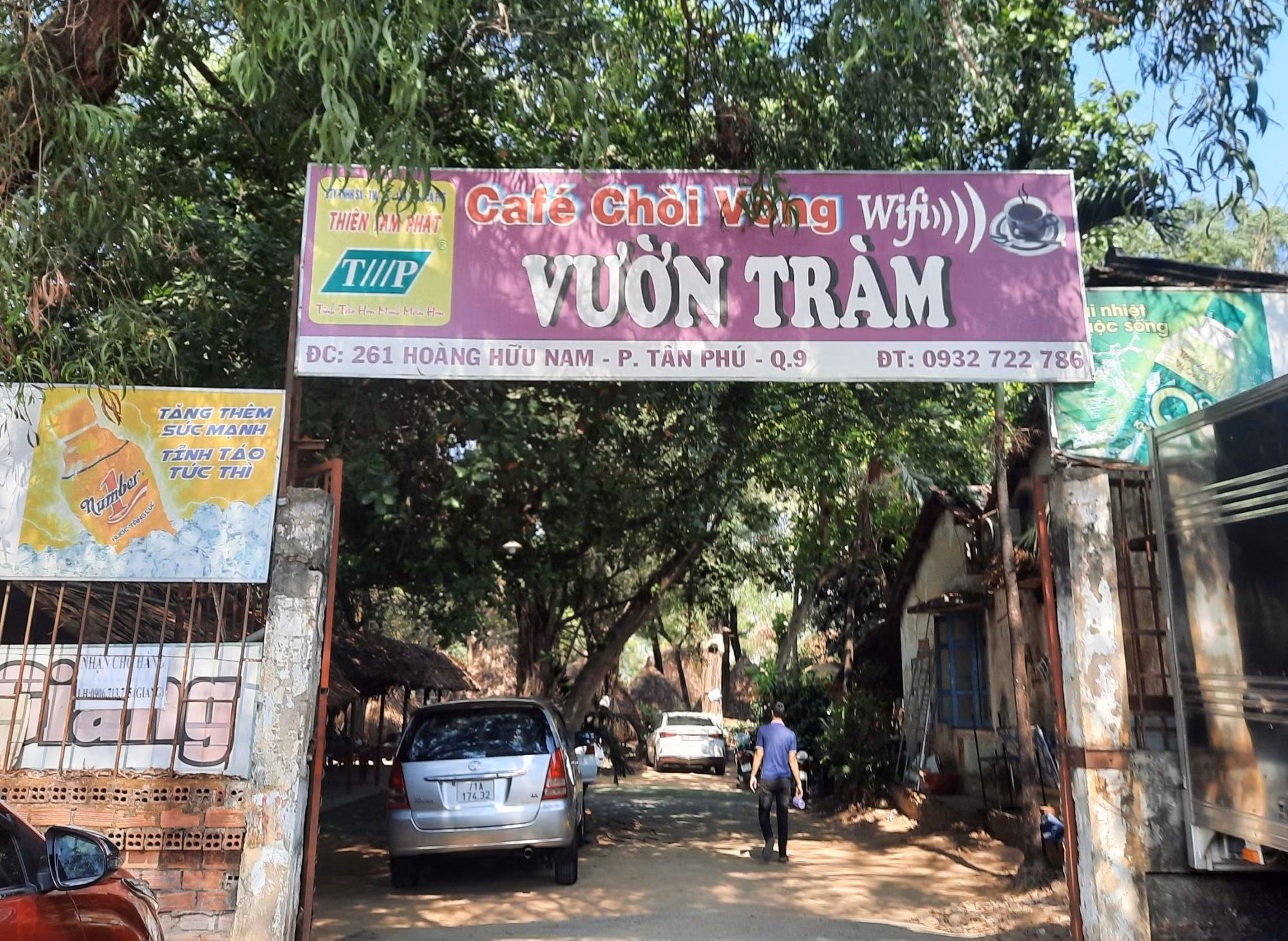 Cà phê chòi, quán ăn, nhà không phép đua nhau “mọc” trên đất Học viện Thanh thiếu niên Việt Nam -0
