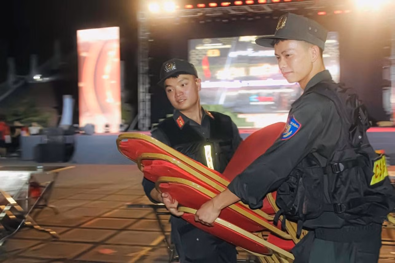 Lặng thầm những người “đi trước về sau” góp cho phần thành công Lễ Kỷ niệm 70 năm Chiến thắng Điện Biên Phủ -0