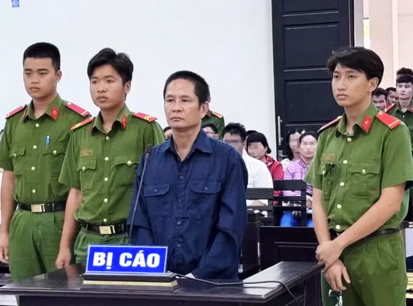 Tuyên phạt tử hình kẻ sát hại vợ và ba người con bằng khí CO -0