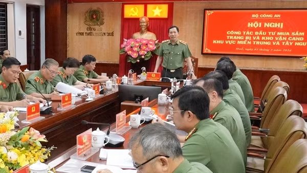 Đổi mới tư duy trong công tác hậu cần, kỹ thuật, đáp ứng yêu cầu công tác, chiến đấu