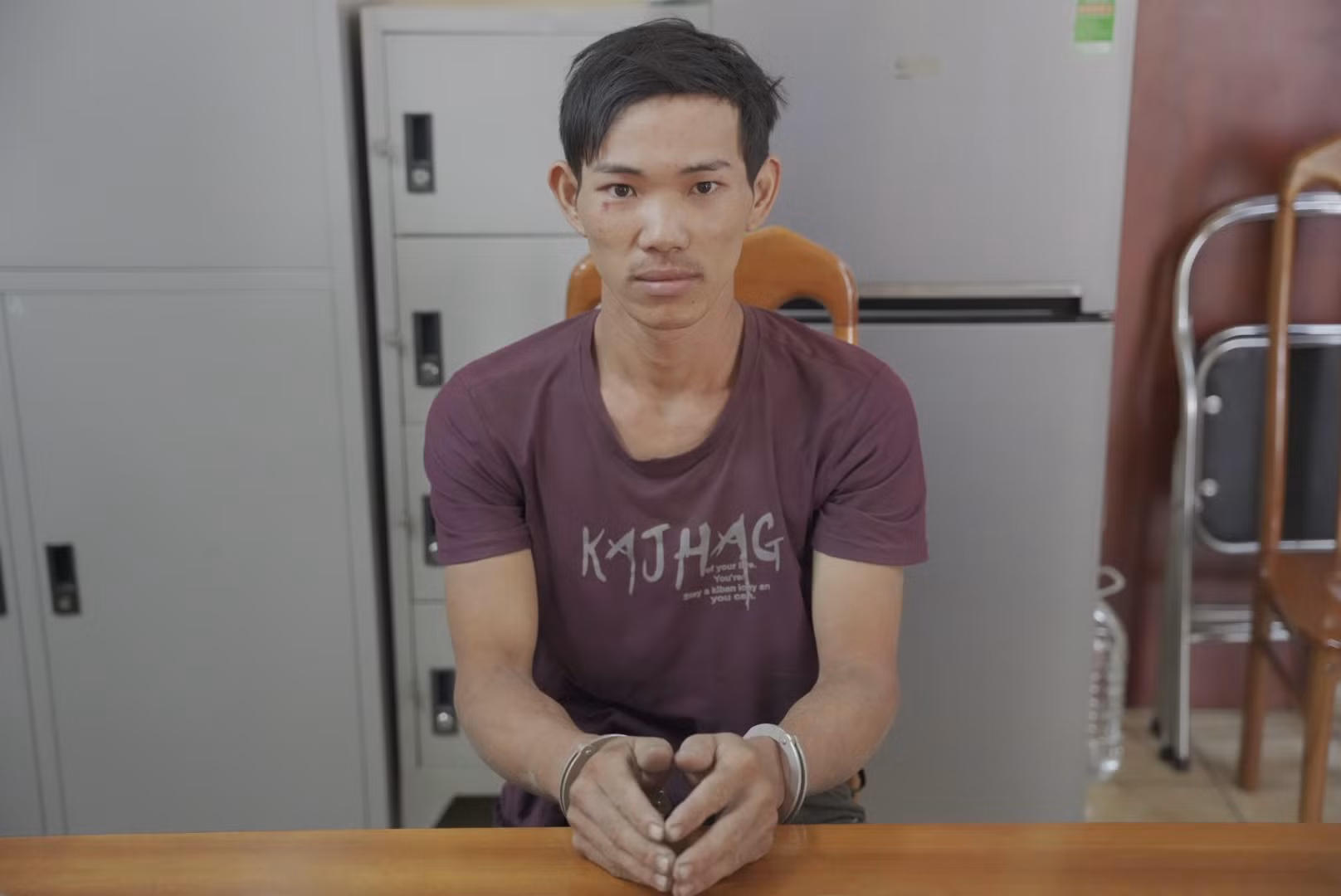 Truy tố đối tượng sát hại cô gái ở quán cà phê, cướp tài sản -0