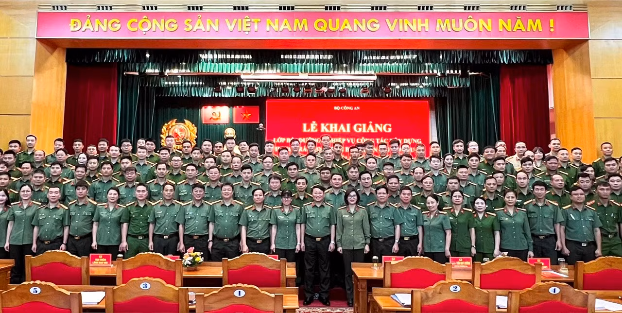 Bộ Công an tập huấn nghiệp vụ công tác xây dựng phong trào toàn dân bảo vệ ANTQ -0