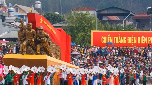 Tổng duyệt chương trình Kỷ niệm 70 năm Chiến thắng Điện Biên Phủ