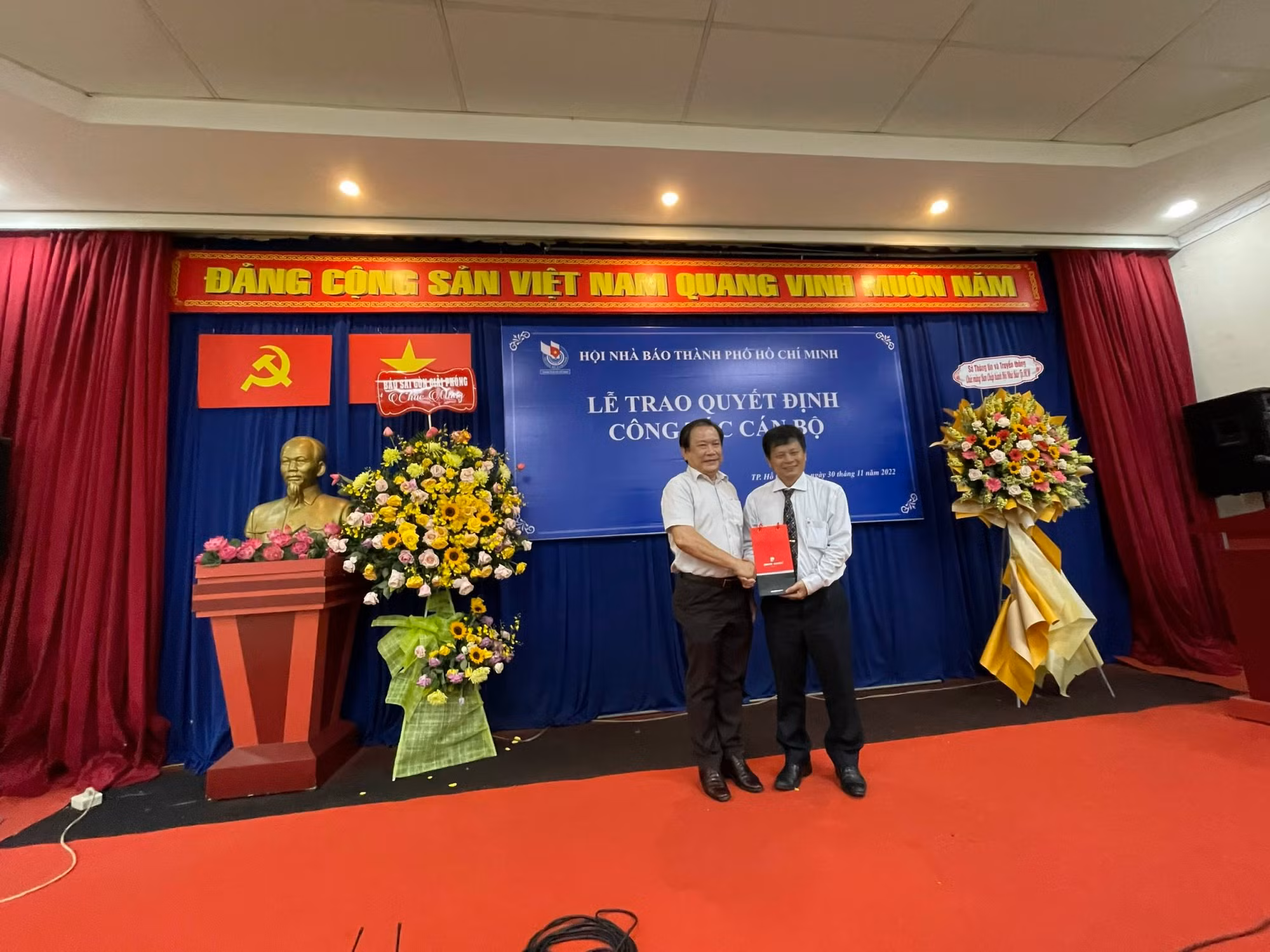 Nhà báo Nguyễn Tấn Phong làm Chủ tịch Hội Nhà báo TP Hồ Chí Minh -0